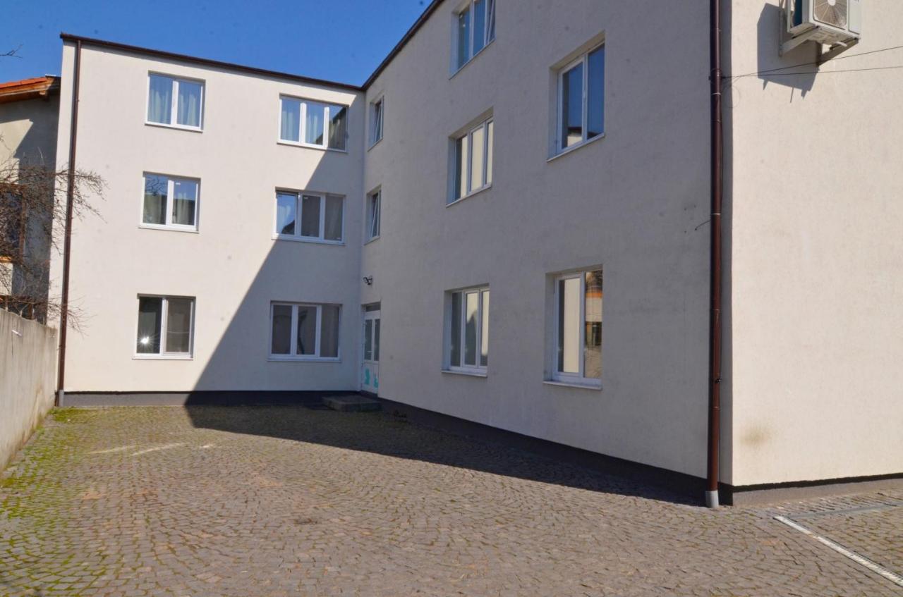 Apartament 9 Central Marosvásárhely Kültér fotó